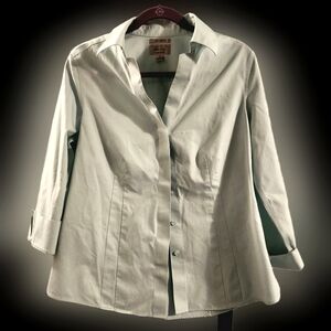 Investments - Taylor Gold Label Women's Light Teal Button Up Cotton Blouse